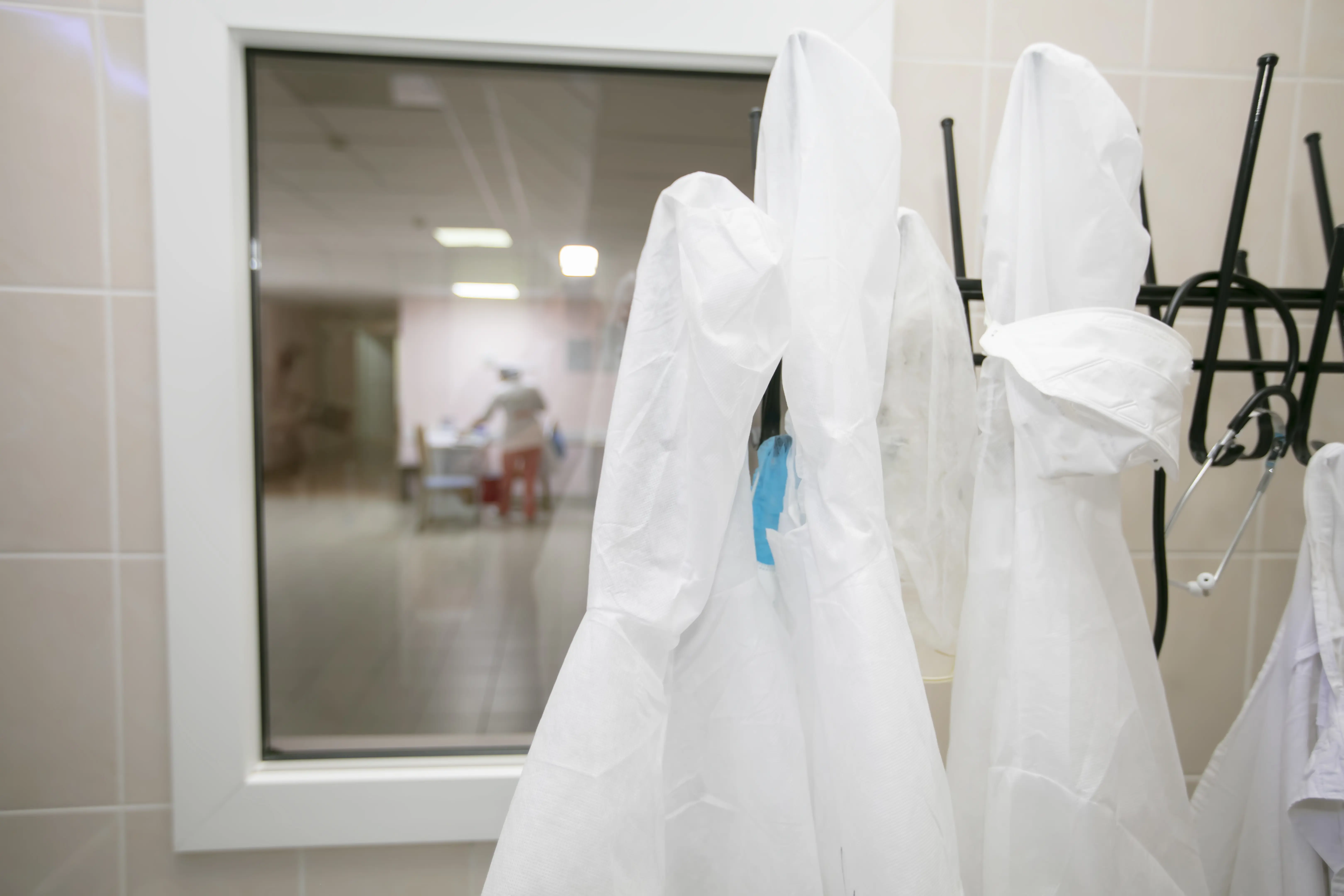 Der er kun skabe til halvdelen af det kvindelige personale på det nye sygehus i Aalborg. Det betyder, at de skal dele. Billedet er ikke fra Nyt Aalborg Universitetshospital.