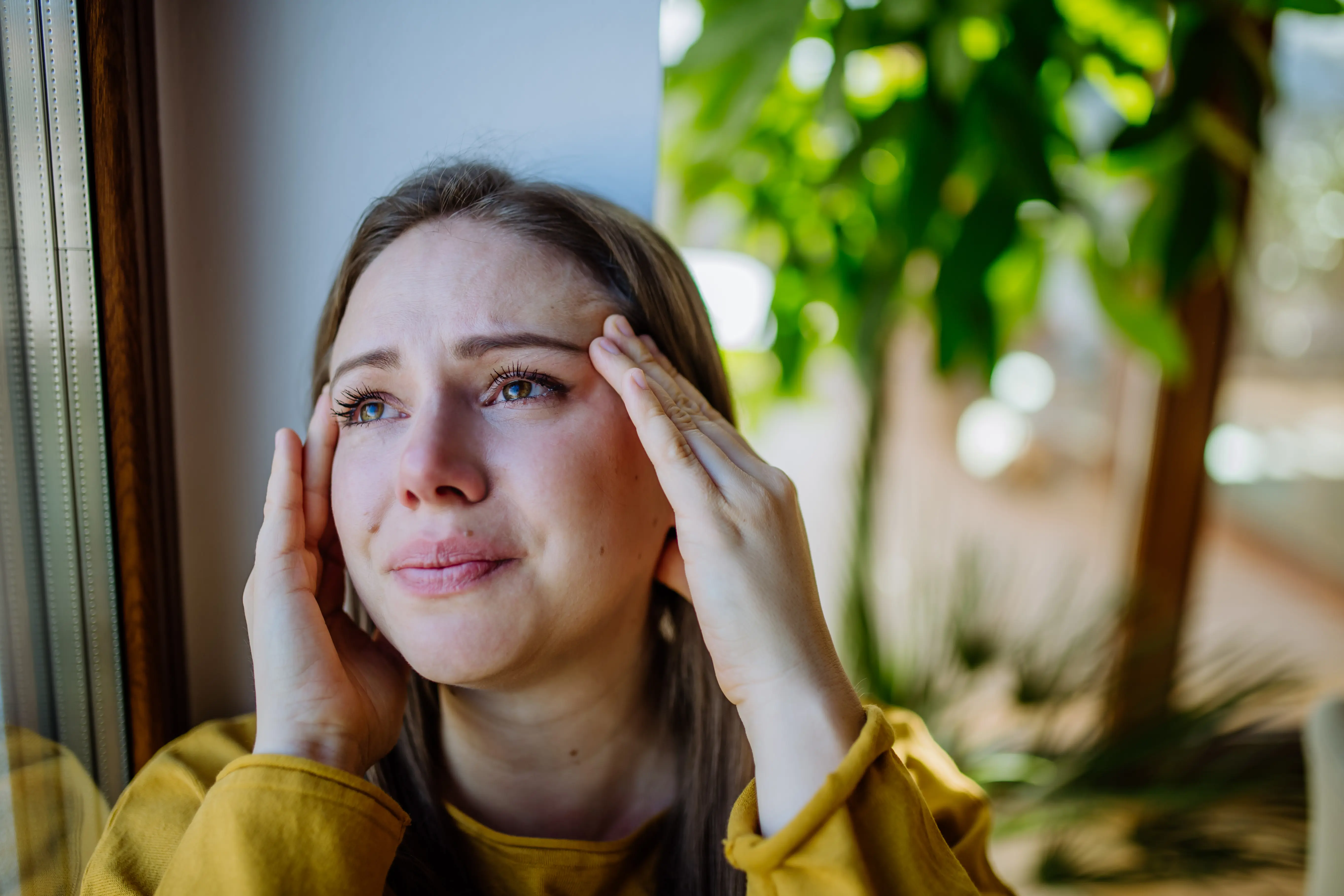 stress, mobning, dårligt arbejdsmiljø, kvinde, ked af det