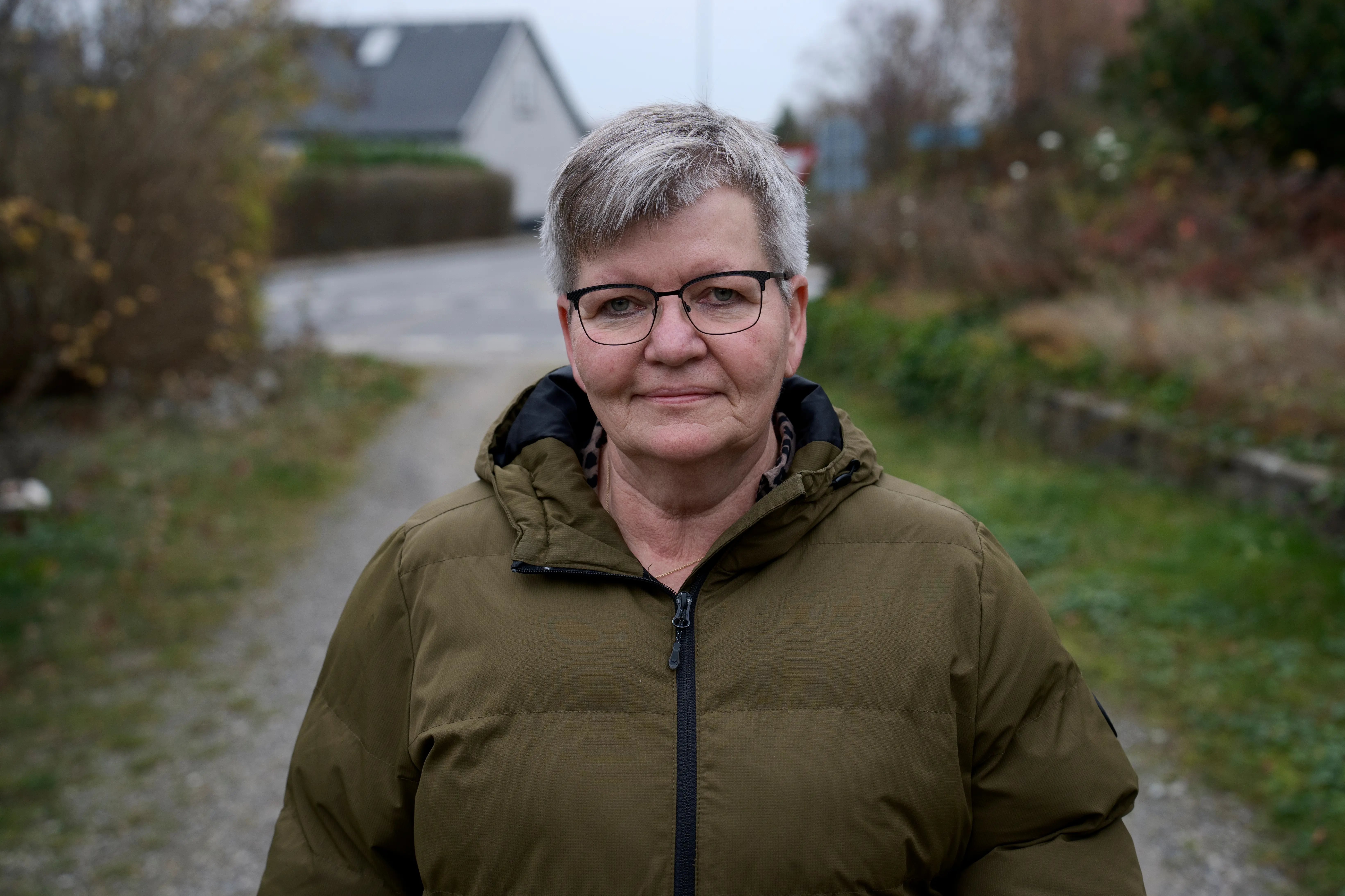 Pædagogmedhjælperen Anni Pedersen er ramt af senfølger efter Covid19 smitte. Onsdag fortalte hun Fagbladet FOA om sin kamp for at få seniorpension – og bagefter fulgte samrådet i Folketinget: ”Jeg kunne genkende mig selv i de mange eksempler,” siger hun.