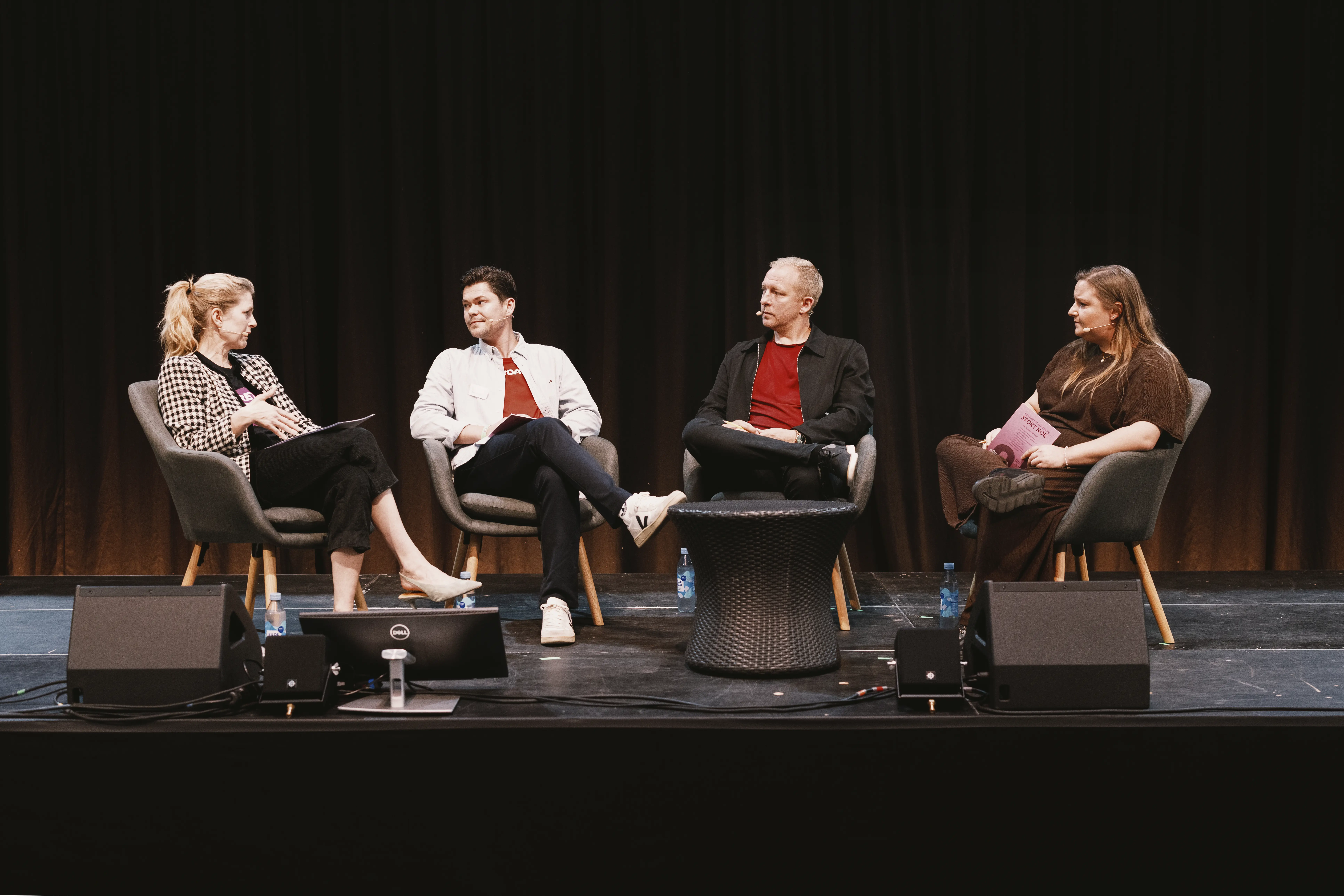 Panelet på Fagenes Dage var Oliver Erritzøe, Jógvan Ditlevsen og Josefine Nedenskov Christensen