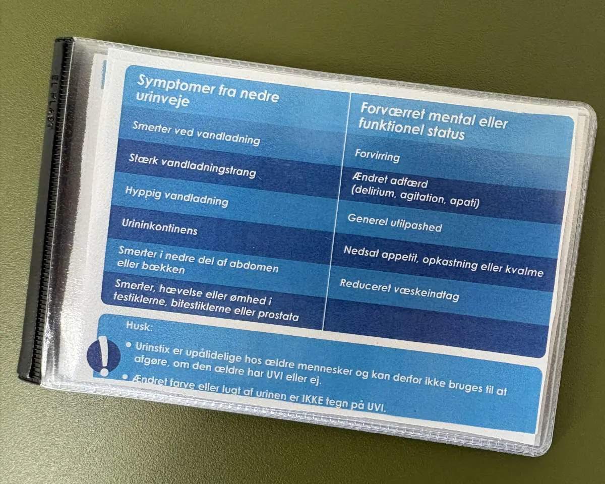 Lommekort er et af de værktøjer, ambassadørerne fra projektet har taget med hjem til hverdagen på Plejehjemmet Ammershøjparken.