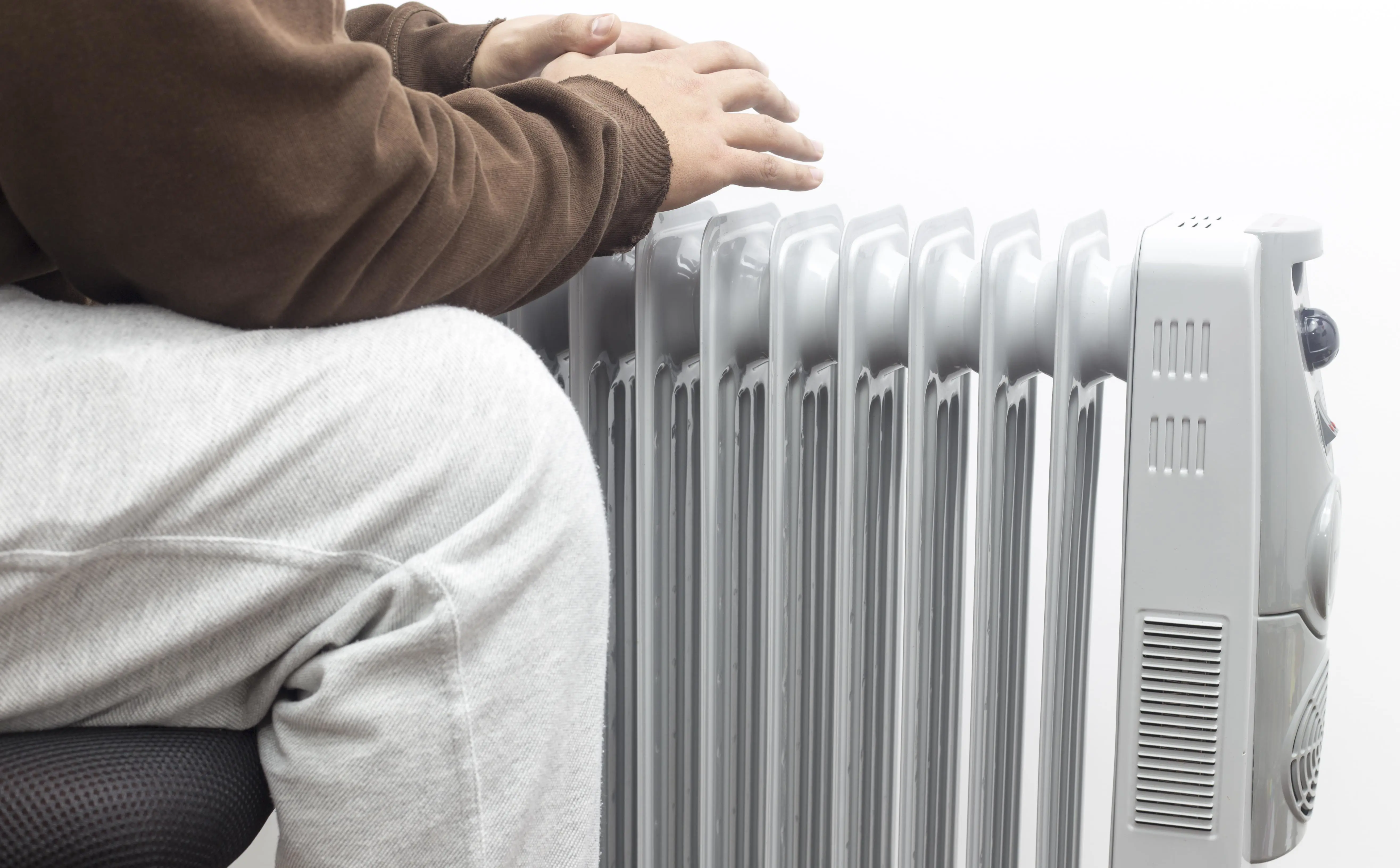 Varme Radiator Varmehjælpen får et løft: Flere husstande får en større varmecheck