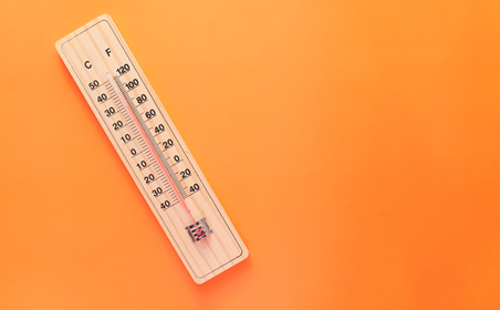 Termometer der viser høje temperaturer